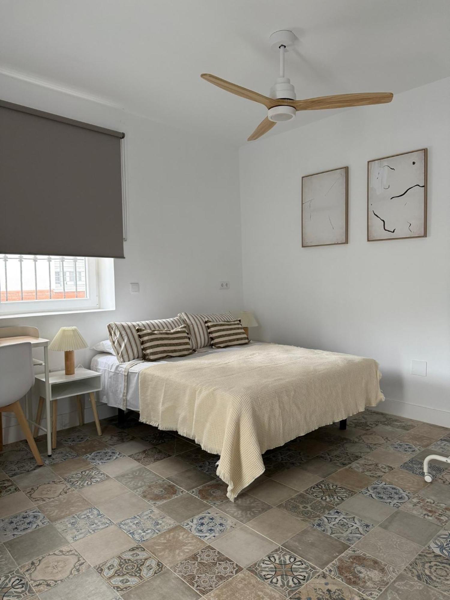 The Sunnydise Apartments Malaga Exterior photo