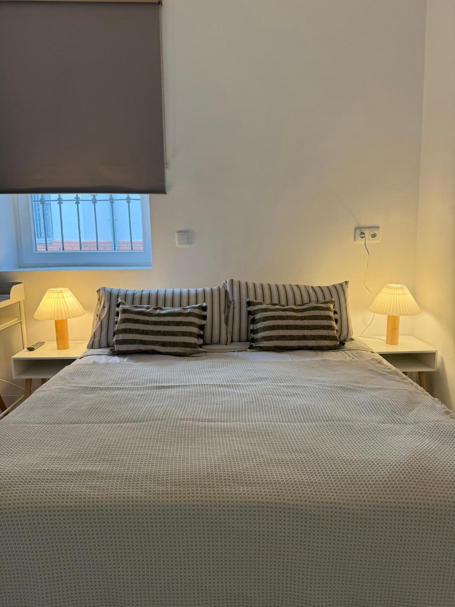 The Sunnydise Apartments Malaga Exterior photo