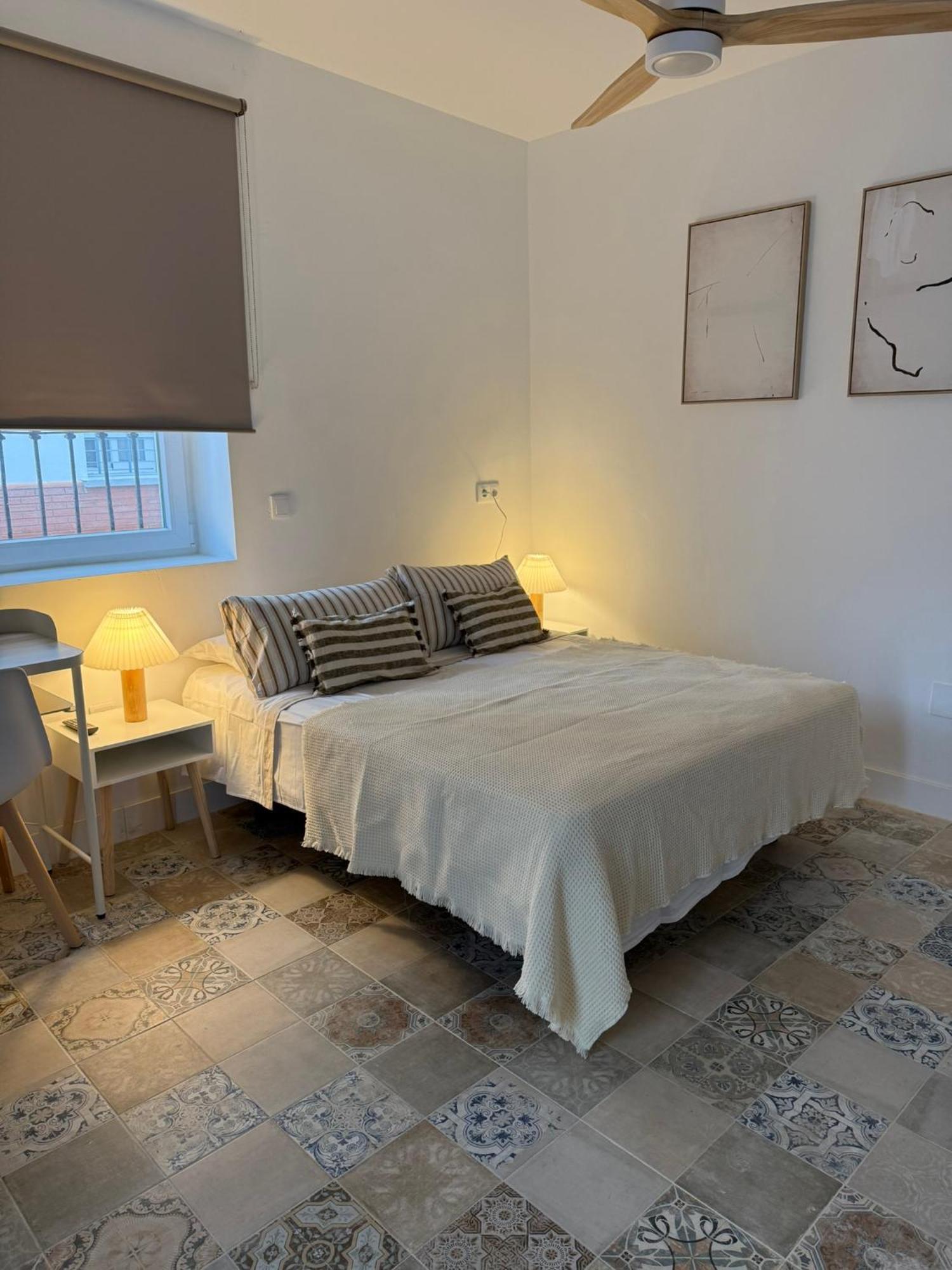 The Sunnydise Apartments Malaga Exterior photo
